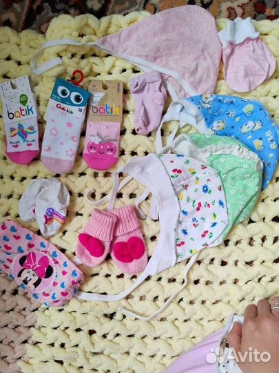 Чепчики, носочки