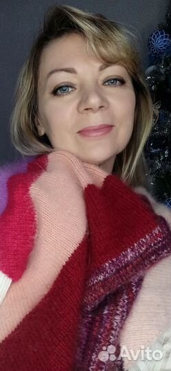 Шапка женская с бактусом. Ручная работа. В наличии