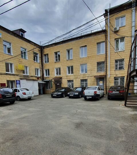 Офис, 25 м² с коммуникациями и новым ремонтом