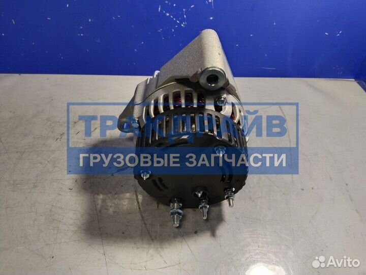 Генератор под ручейковый ремень Хово A7 D12 28V 55