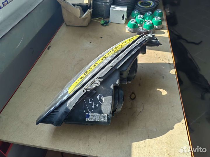 Фара Chrysler Pt Cruiser 2000-2010 правая