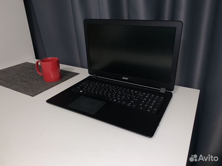 Тонкий Acer i5-7200u 8gb, SSD 500gb