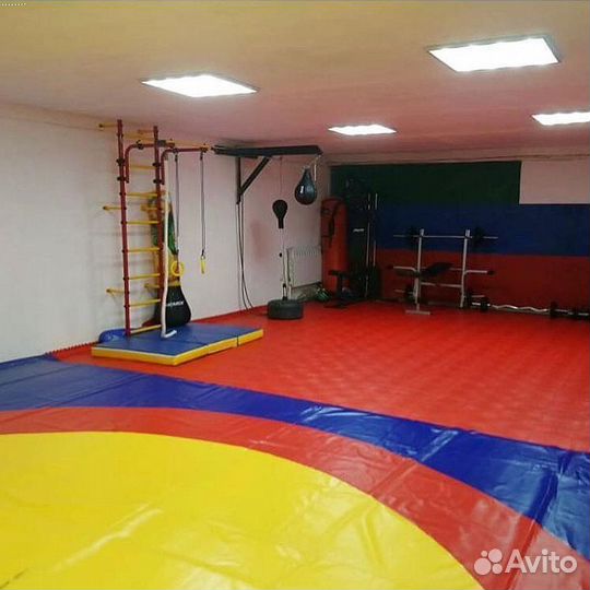 Модульное напольное покрытие для гаража