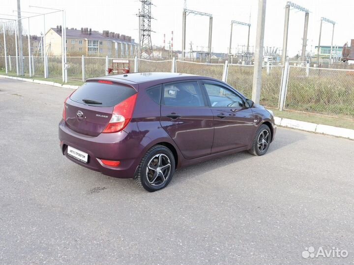 Hyundai Solaris 1.6 МТ, 2011, 284 493 км