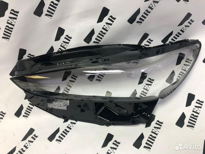 Левое стекло фары Mazda 6 GL 2018-н.в