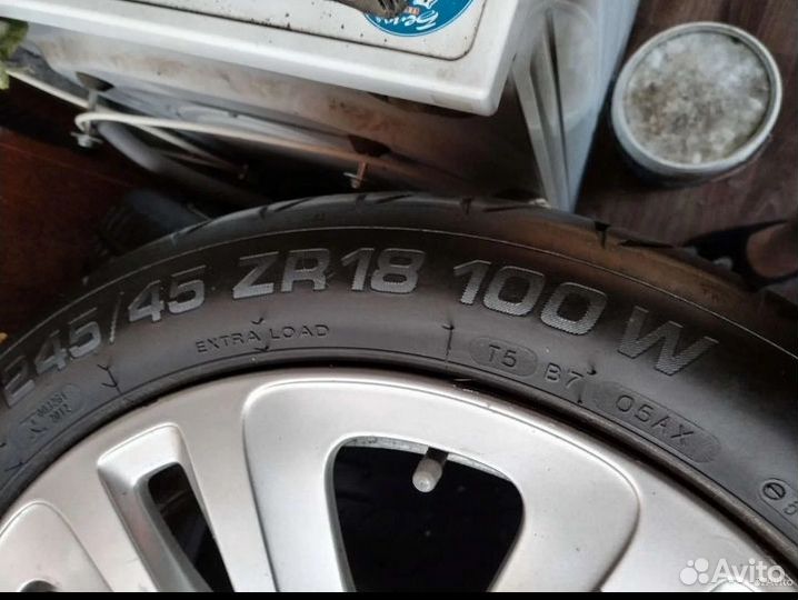 Tigar UHP Ultra High Performance 245/45 R18 50W