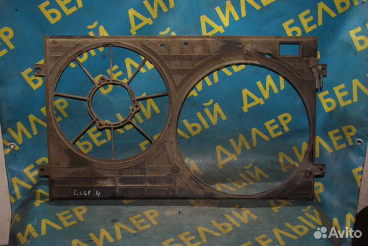 Диффузор вентиляционный Volkswagen Golf 4 Variant