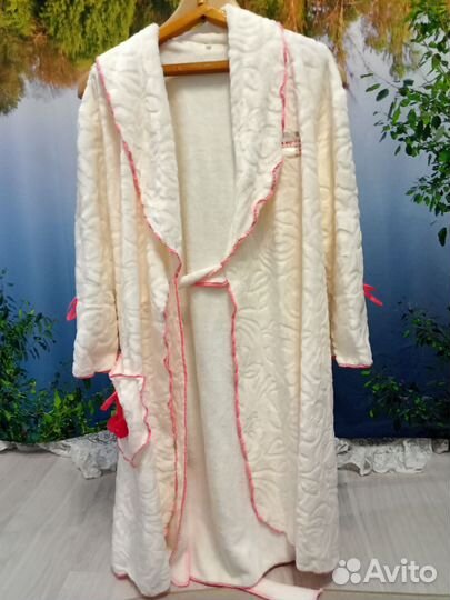 Халат-пеньюар женский новый (р-р 46-48)