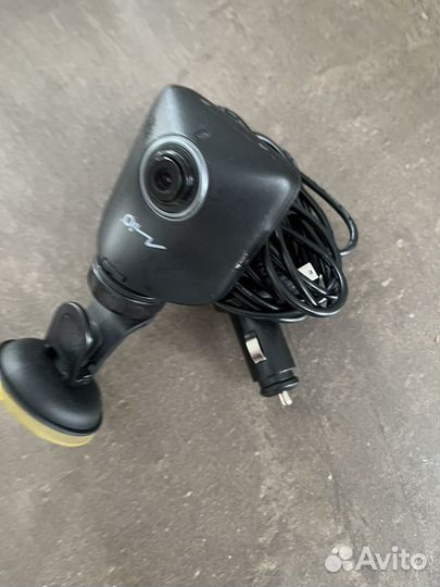 Автомобильный видеорегистратор Mio