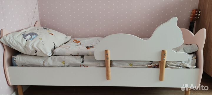 Кровать детская с матрасом