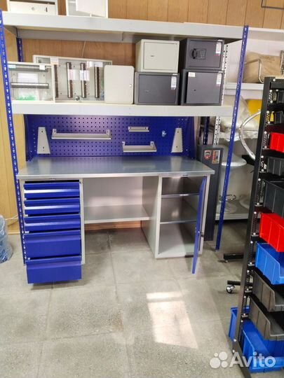 Верстак слесарный