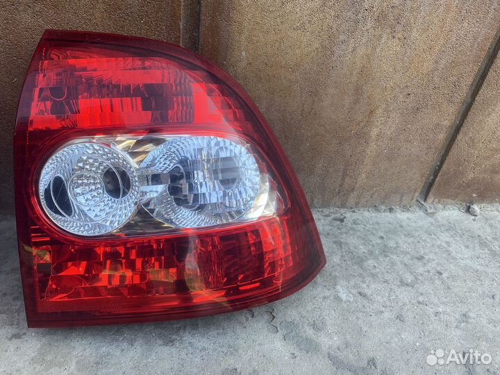 Задние фары на приору