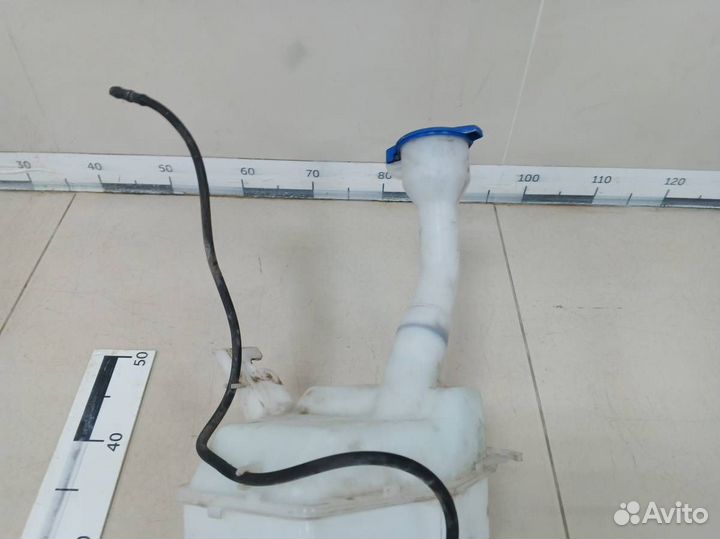 Бачок омывателя лобового стекла Hyundai Elantra