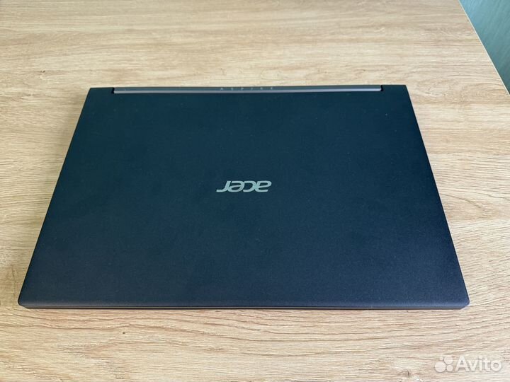 Продаю свой Ноутбук Acer Aspire 7 A715-42G-R4GR че