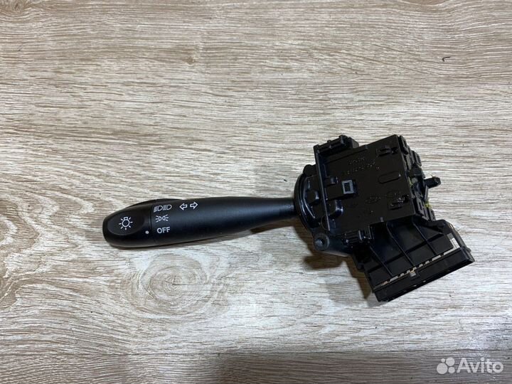 Переключатель поворотников Hyundai Getz Арт 660