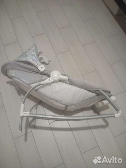Шезлонг детский