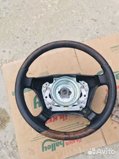 Руль от mercedes W140