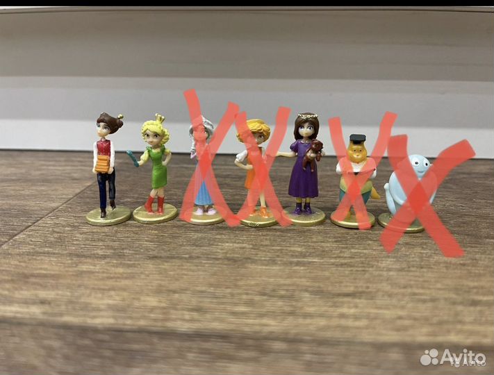 Игрушки из киндер-сюрприз, чупа-чупс Царевны