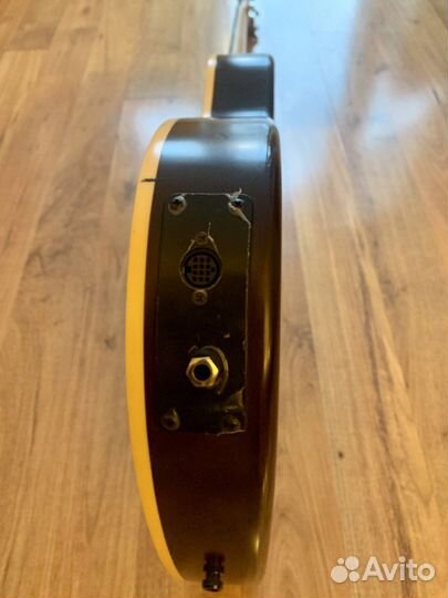 Бас Гитара Godin. Электро акустическая безладовая