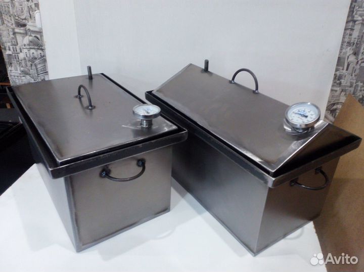 Коптильни с термометром новые