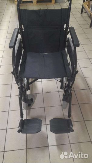 Инвалидная коляска