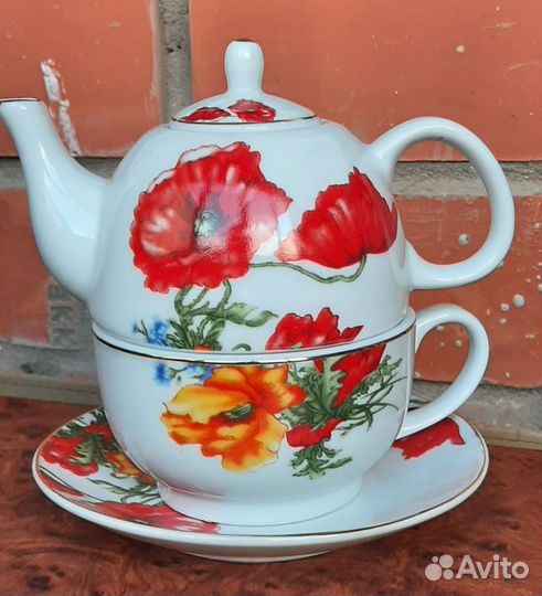 Заварочный чайник с чашкой