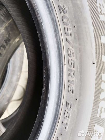 Hankook Winter I'Pike RS2 W429 205/65 R16 95T