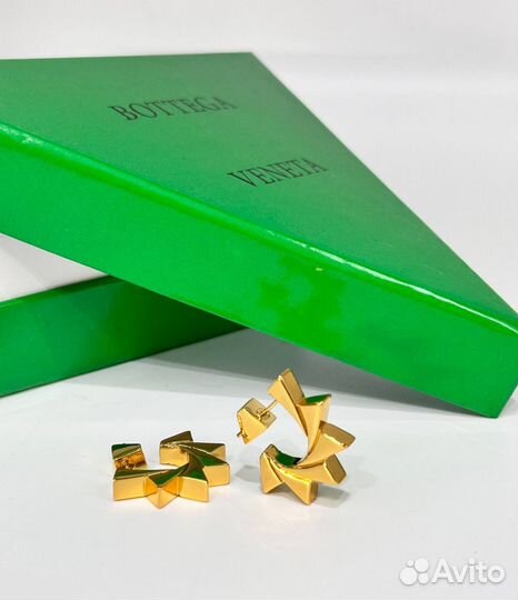 Серьги Bottega Veneta