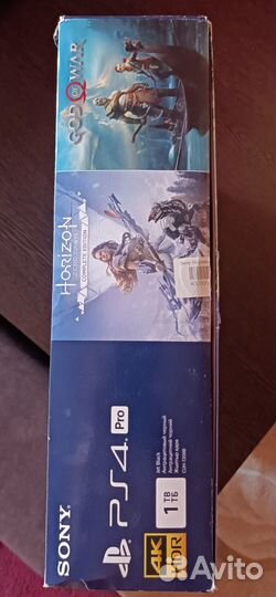 Sony playstation 4 pro CUH-7208B