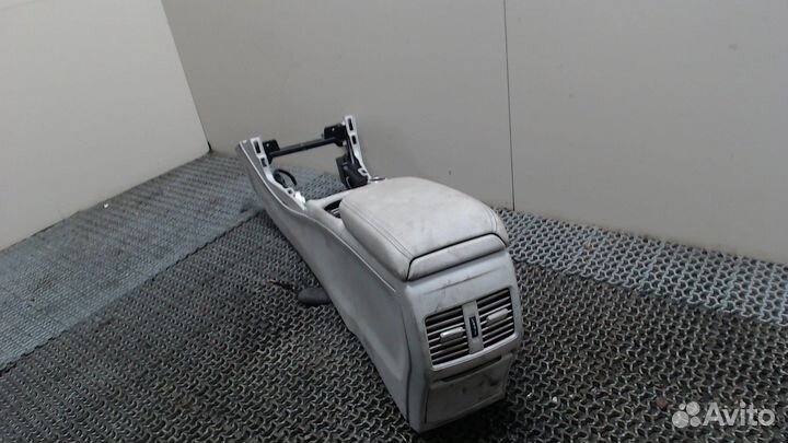 Консоль салона Mercedes CLA C117 2013, 2016