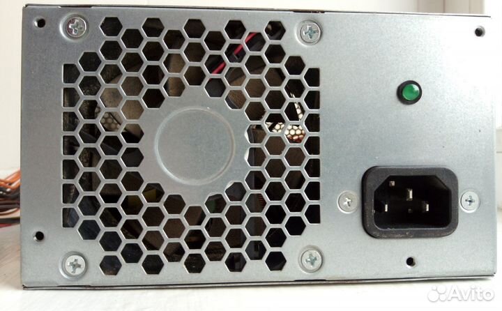 Неисправный бп HP D11-300P1A