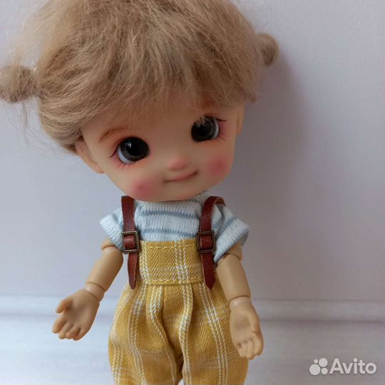 Шарнирная куколка stodoll