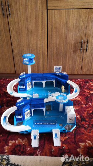 Гараж игрушечный Полицейская станция