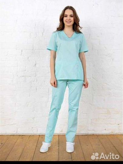 Медицинский костюм 48