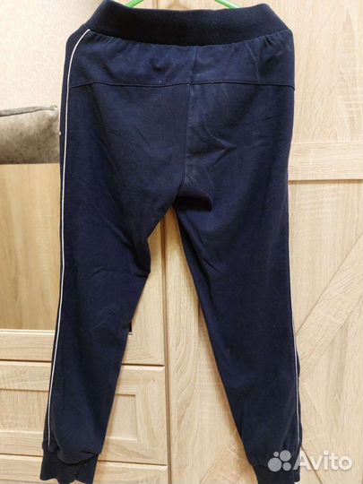 Костюм спортивный