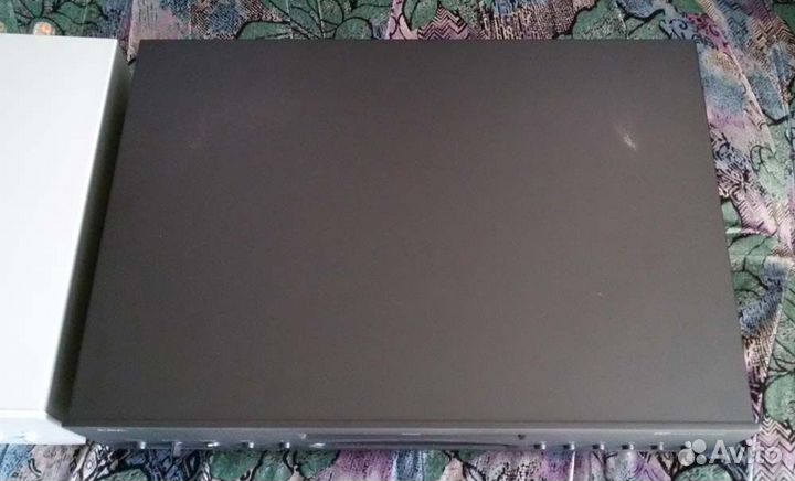 Проигрыватель CD C.E.C.3300