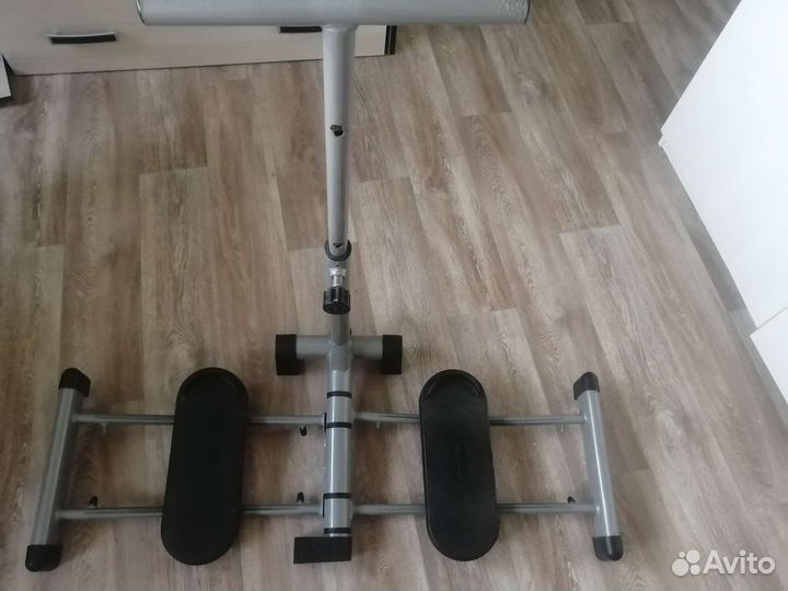 Тренажер для ног и ягодиц