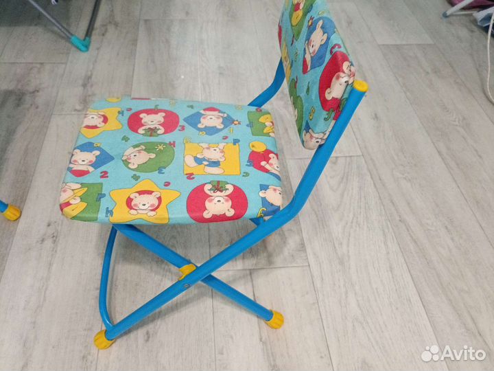 Детский стол и стул