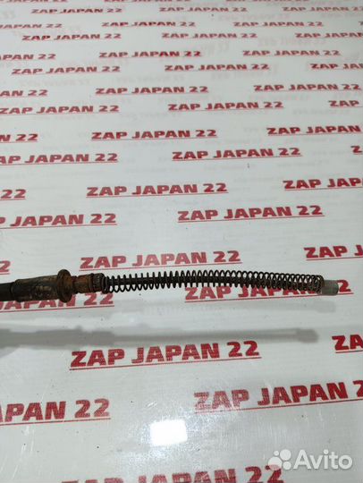 Трос ручника задний Mitsubishi Challenger K97 4M40