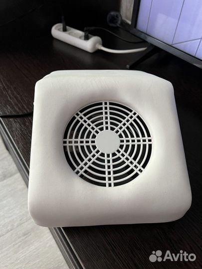 Пылесос для маникюра