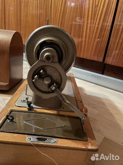 Швейная машинка подольск СССР