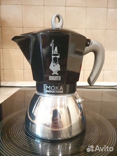 Гейзерная кофеварка Bialetti New Moka Induction