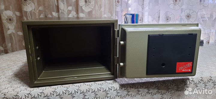 Сейф огнестойкий бу