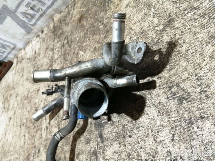 Корпус термостата Nissan Qashqai 2.0