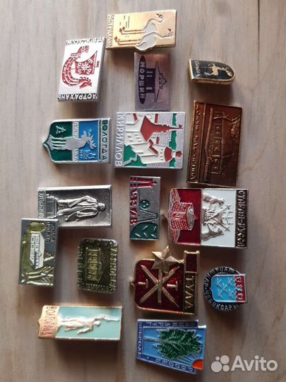 Значки и медали СССР