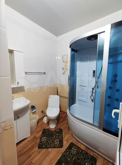 Комната 33 м² в 4-к., 2/3 эт.