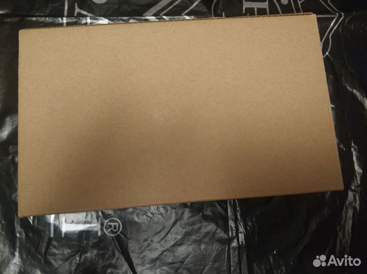 Микрофон LG Dynamic Microphone impedance 600