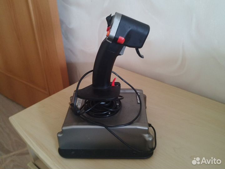 Джойстик для авиа симулятора для пк