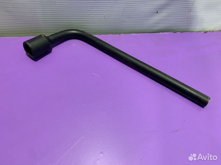 Балонник Ключ балонный Nissan almera G15