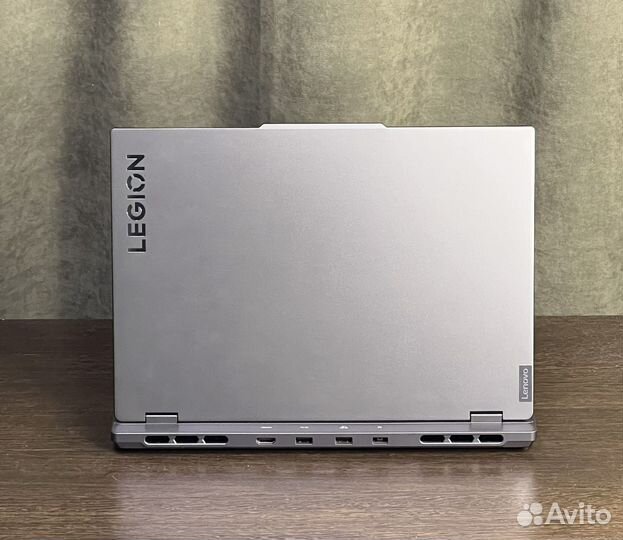 Lenovo Legion 5 slim oled R7/16/1TB RTX 4060